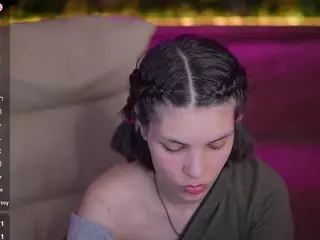 HarlyBell's Live Sex Cam Show
