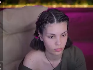 HarlyBell's Live Sex Cam Show