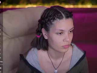 HarlyBell's Live Sex Cam Show