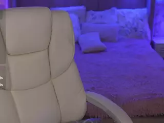HarlyBell's Live Sex Cam Show