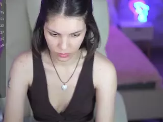 HarlyBell's Live Sex Cam Show