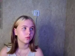 helen-Drums's Live Sex Cam Show