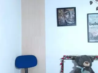 idalisVanucci's Live Sex Cam Show