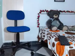 idalisVanucci's Live Sex Cam Show