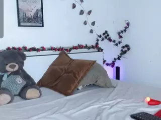 idalisVanucci's Live Sex Cam Show