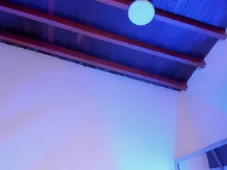 IsabellaCruz1's Live Sex Cam Show
