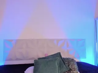 IsabellaCruz1's Live Sex Cam Show