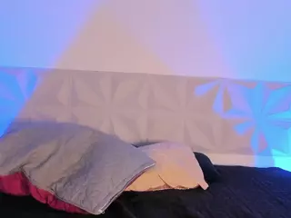 IsabellaCruz1's Live Sex Cam Show
