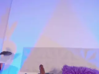 IsabellaCruz1's Live Sex Cam Show