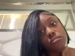 sapphireduh2's Live Sex Cam Show