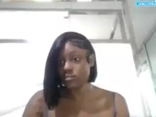 sapphireduh2's Live Sex Cam Show