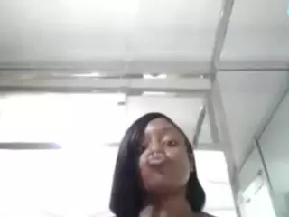 sapphireduh2's Live Sex Cam Show