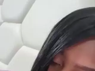 sapphireduh2's Live Sex Cam Show
