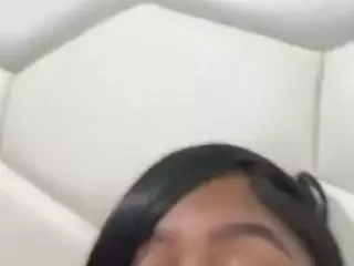 sapphireduh2's Live Sex Cam Show