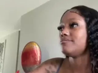 sapphireduh2's Live Sex Cam Show