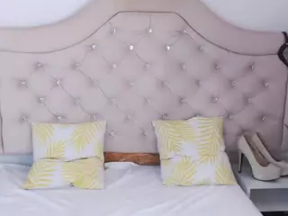 WetMaya's Live Sex Cam Show