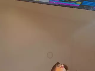 Barbiie-98's Live Sex Cam Show