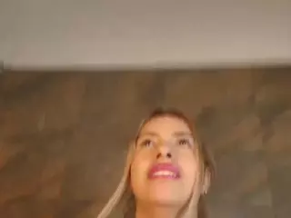 Barbiie-98's Live Sex Cam Show