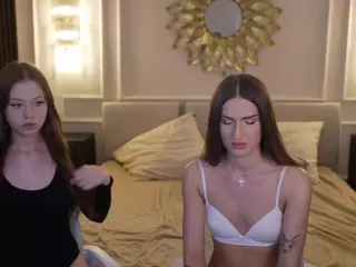 BrightDiamonds's Live Sex Cam Show