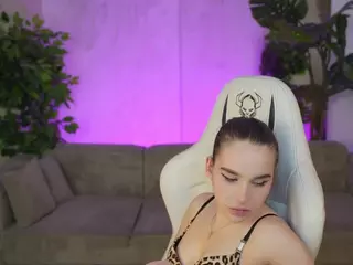 BrightDiamonds's Live Sex Cam Show