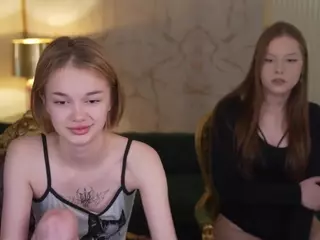 BrightDiamonds's Live Sex Cam Show