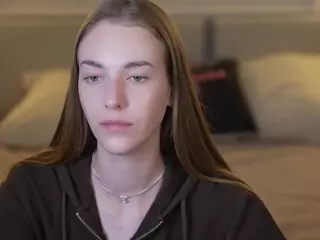 BrightDiamonds's Live Sex Cam Show