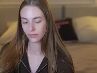 BrightDiamonds's Live Sex Cam Show