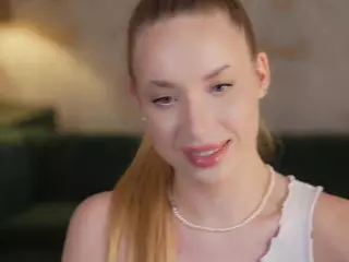 BrightDiamonds's Live Sex Cam Show