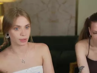 BrightDiamonds's Live Sex Cam Show