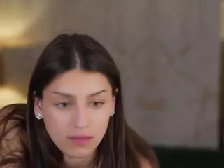 BrightDiamonds's Live Sex Cam Show