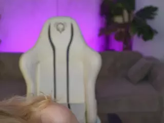 BrightDiamonds's Live Sex Cam Show