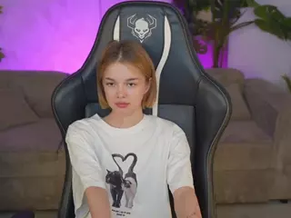 BrightDiamonds's Live Sex Cam Show