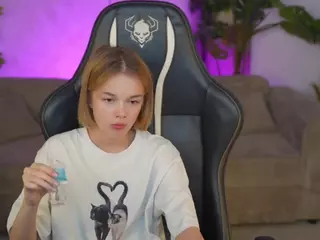 BrightDiamonds's Live Sex Cam Show