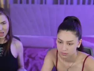 BrightDiamonds's Live Sex Cam Show