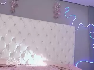 danna-walker's Live Sex Cam Show