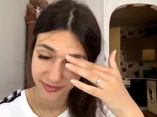 EmmaParabellumsss's Live Sex Cam Show