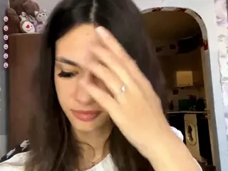 EmmaParabellumsss's Live Sex Cam Show