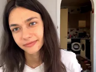EmmaParabellumsss's Live Sex Cam Show