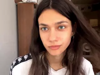EmmaParabellumsss's Live Sex Cam Show