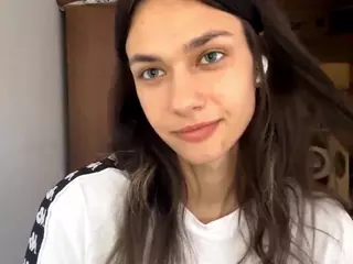 EmmaParabellumsss's Live Sex Cam Show