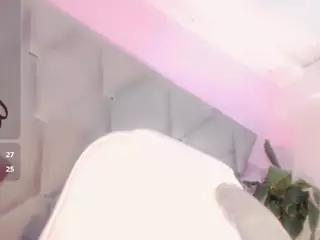 GoddesBunny's Live Sex Cam Show