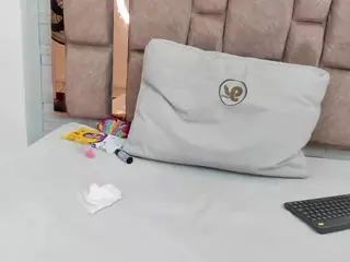 Karol-Lewiss's Live Sex Cam Show
