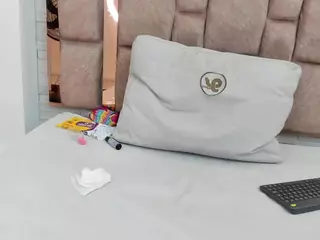 Karol-Lewiss's Live Sex Cam Show