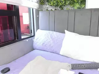 kattefox's Live Sex Cam Show