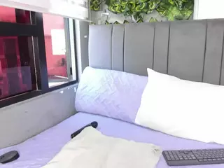 kattefox's Live Sex Cam Show