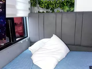 kattefox's Live Sex Cam Show