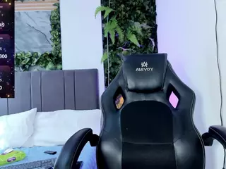 kattefox's Live Sex Cam Show