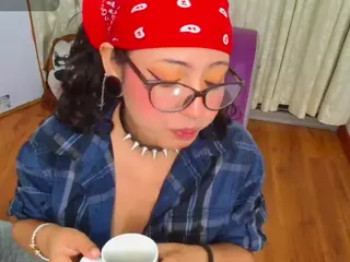 KuromiBad's Live Sex Cam Show