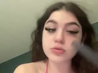 milaniamore's Live Sex Cam Show