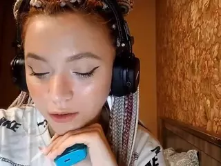 EdaGloss's Live Sex Cam Show